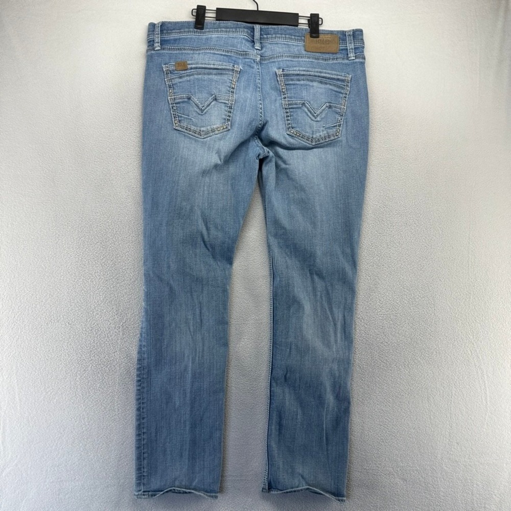 BKE Jeans Mens 38x32 Blue Jake Straight Durable Denim Cotton Blend Faded Whisker - Picture 5 of 8
